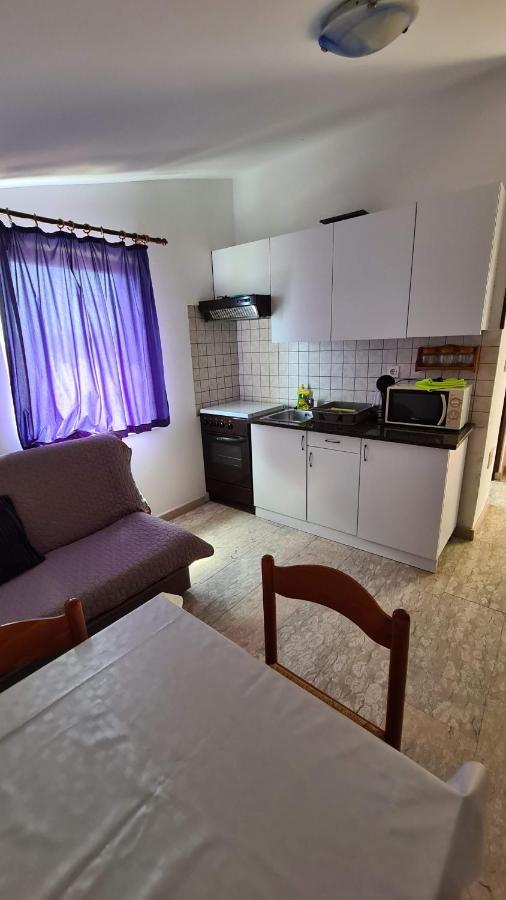 Kod Barbe Apartman Vir